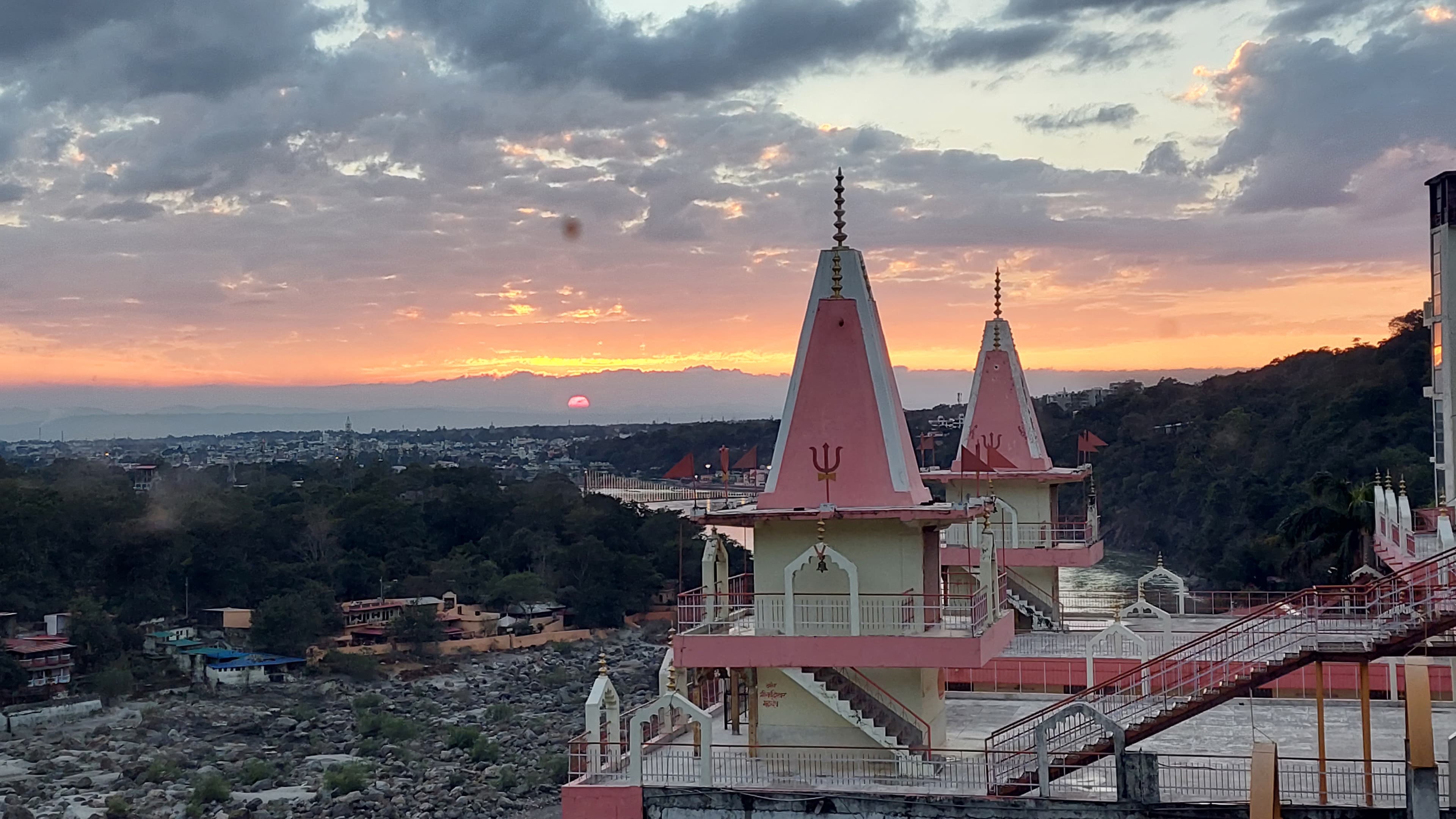 Sacred Rishikesh Β· Healing, Flow & Freedom